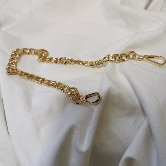 Generic short Faux gold chain Bag Charm - Picture 2 of 4